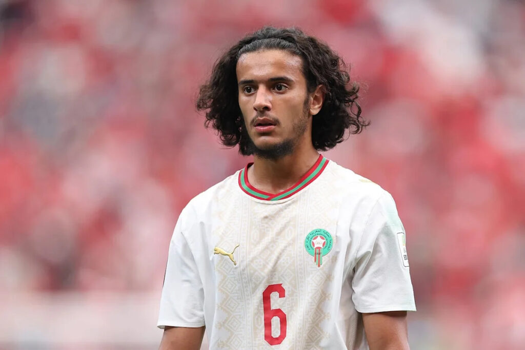 Man City switch focus to Enzo Fernandez after completing £86m deal for Ayyoub Bouaddi Man City switch focus to Enzo Fernandez after completing £86m deal for Ayyoub Bouaddi
