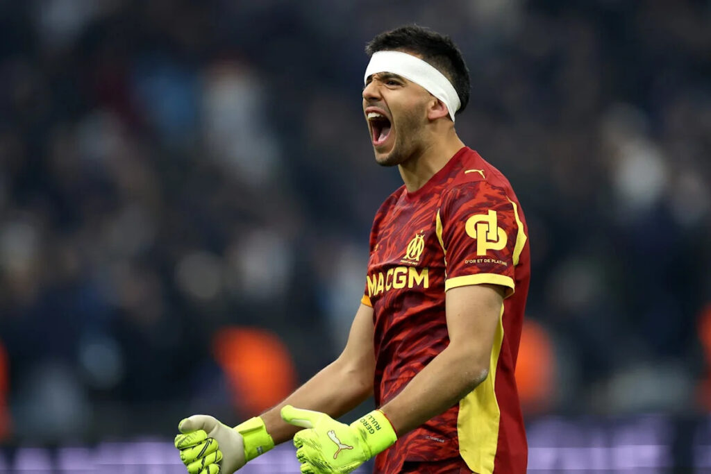 Manchester City sign World Cup winner as new back-up goalkeeper Manchester City sign World Cup winner as new back-up goalkeeper