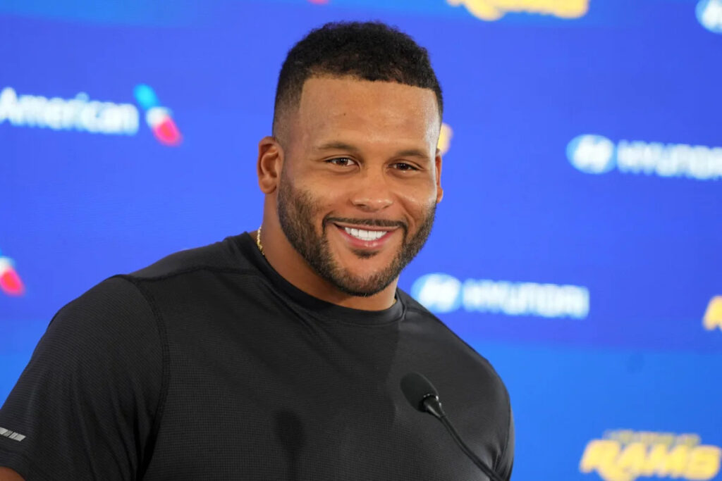 Aaron Donald knew he wanted to return to Rams two weeks ago