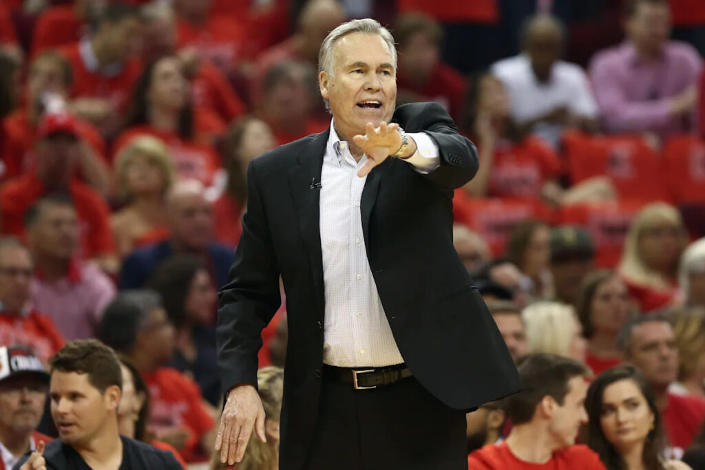 Former NBA coach Mike D’Antoni inducted into Basketball Hall of Fame Former NBA coach Mike D’Antoni inducted into Basketball Hall of Fame