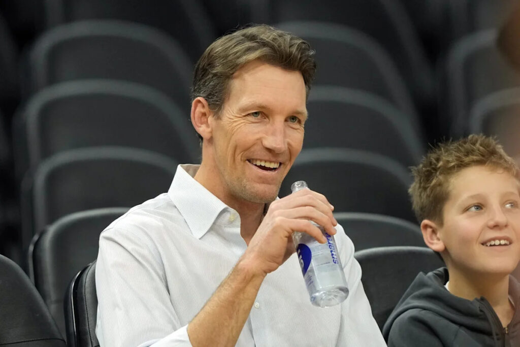 GM Mike Dunleavy says Warriors can compete with any team if healthy