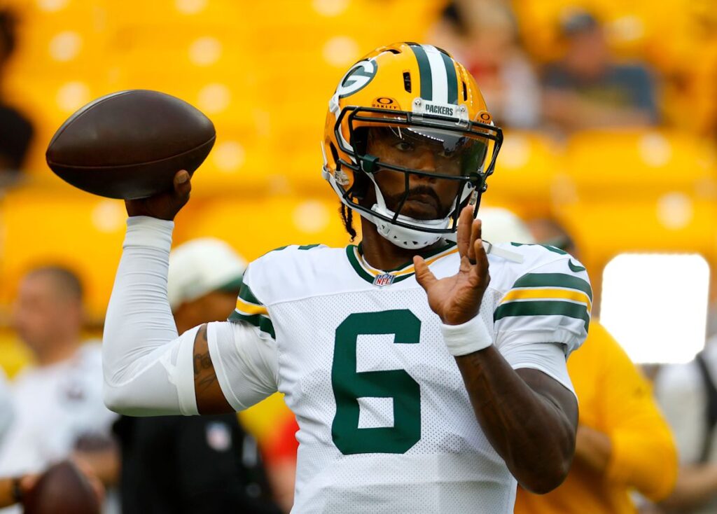 Veteran quarterback Tyrod Taylor, wife shares photos of summer wedding Veteran quarterback Tyrod Taylor, wife shares photos of summer wedding
