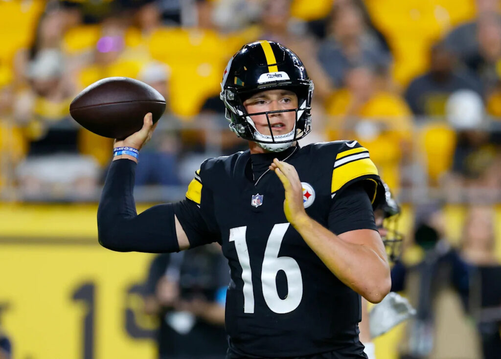 Steelers preseason opener winners, losers: Debuting QBs shine vs Packers