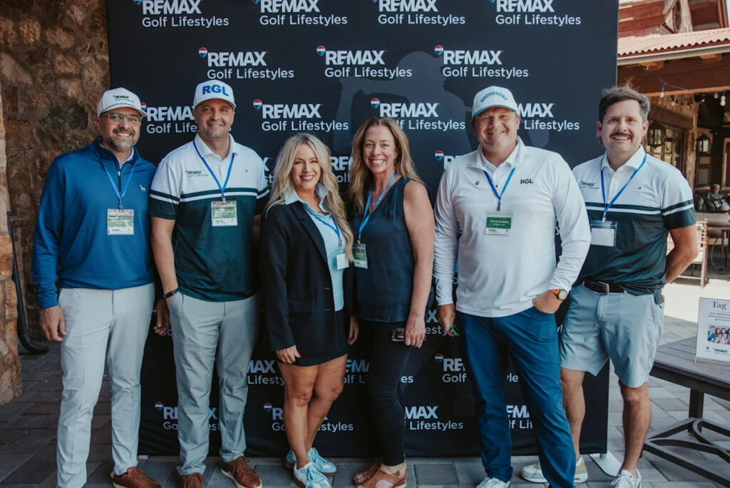 RE/MAX opens its first golf community real estate hub at picturesque Oregon course RE/MAX opens its first golf community real estate hub at picturesque Oregon course