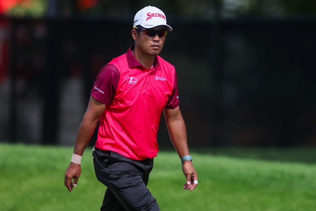 Hideki Matsuyama holes out from bunker at Tour Championship, continuing run Hideki Matsuyama holes out from bunker at Tour Championship, continuing run