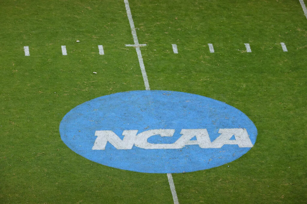 William & Mary opens FCS season with 10-point comeback in final minute to stun Villanova