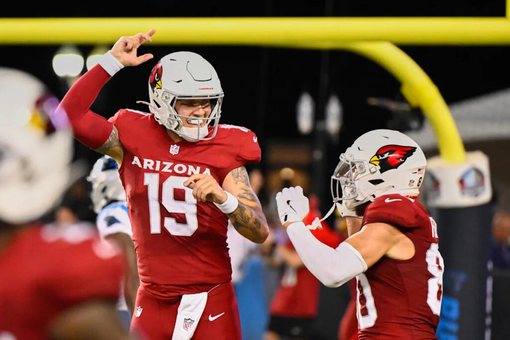 Cardinals rookie QB Carson Beck impresses as he gets first NFL snaps in Hall of Fame Game Cardinals rookie QB Carson Beck impresses as he gets first NFL snaps in Hall of Fame Game