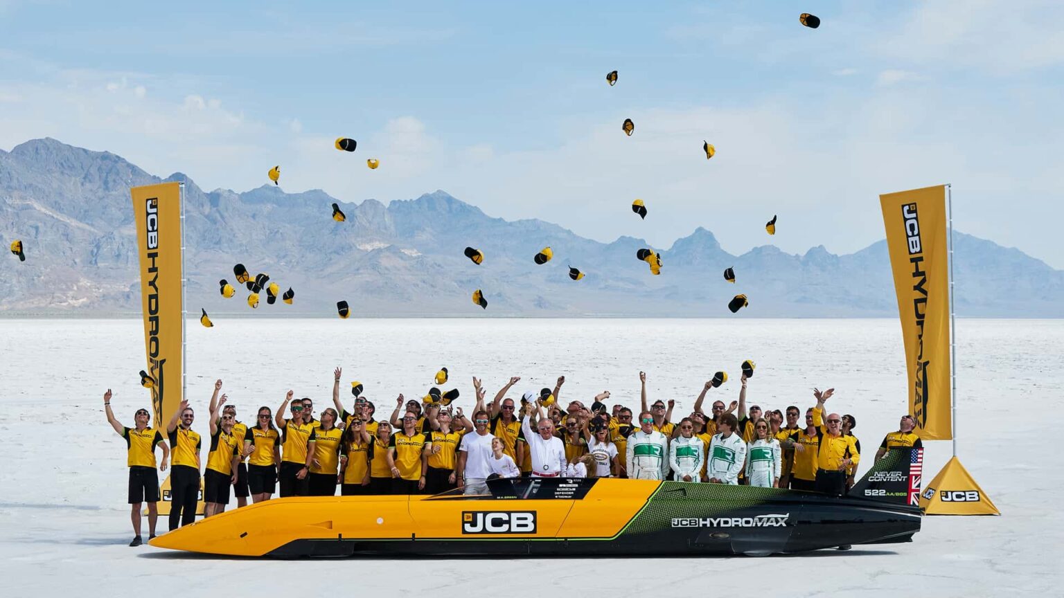 Hydrogen JCB Hydromax Sets 406.320 MPH Record