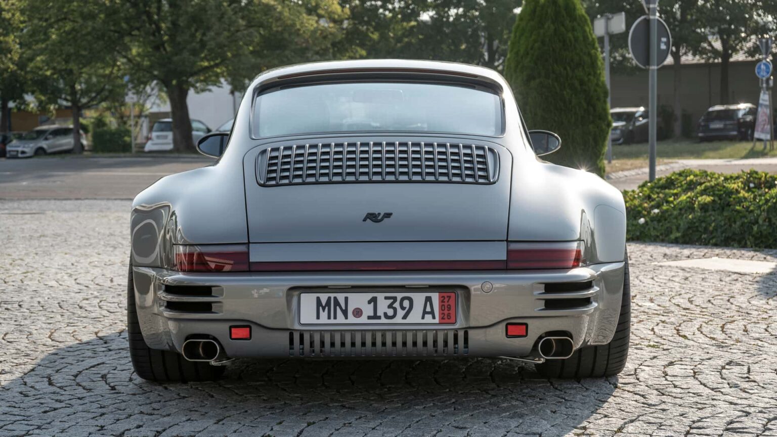 RUF’s New EHRA Is A 650-HP, Seven-Speed Manual Monster RUF’s New EHRA Is A 650-HP, Seven-Speed Manual Monster