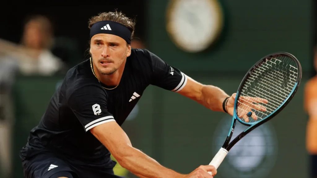 Alexander Zverev survives US Open warning he cannot ignore