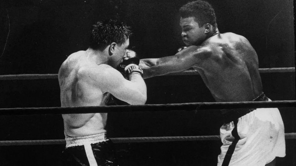 Legendary Canadian boxer George Chuvalo dies aged 89 Legendary Canadian boxer George Chuvalo dies aged 89