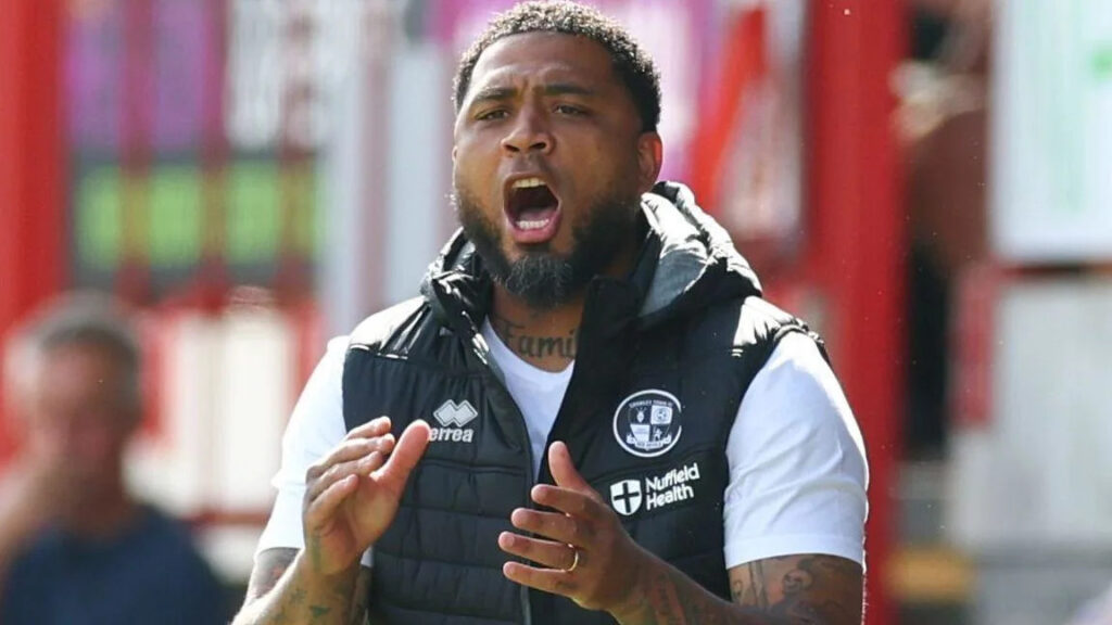 Crawley boss calls for fan backing on Grimsby trip Crawley boss calls for fan backing on Grimsby trip