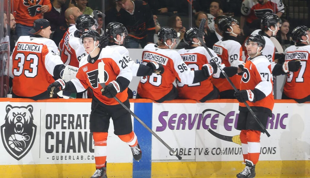 Bump has loud start in push for lineup spot as Flyers win rookie game opener