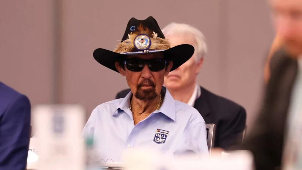 Richard Petty Defends Carson Hocevar After Ryan Blaney Bristol Chaos Richard Petty Defends Carson Hocevar After Ryan Blaney Bristol Chaos