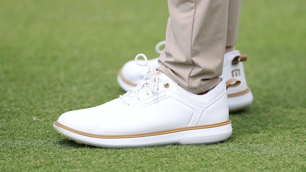 Someone Tried to Steal Akshay Bhatia’s New Golf Shoes Someone Tried to Steal Akshay Bhatia’s New Golf Shoes