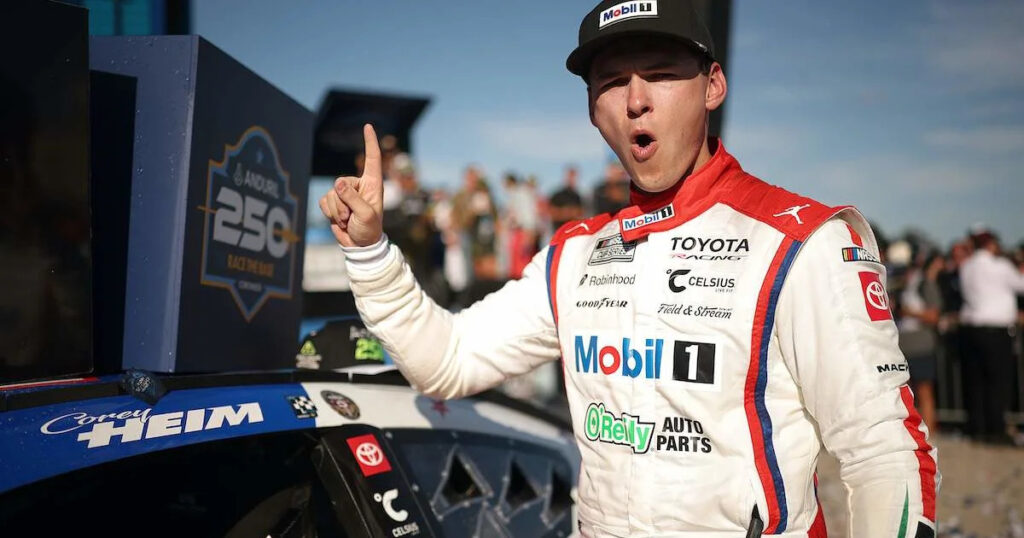 NASCAR Hands Down Punishments to 7 After Wild Martinsville Fight NASCAR Hands Down Punishments to 7 After Wild Martinsville Fight