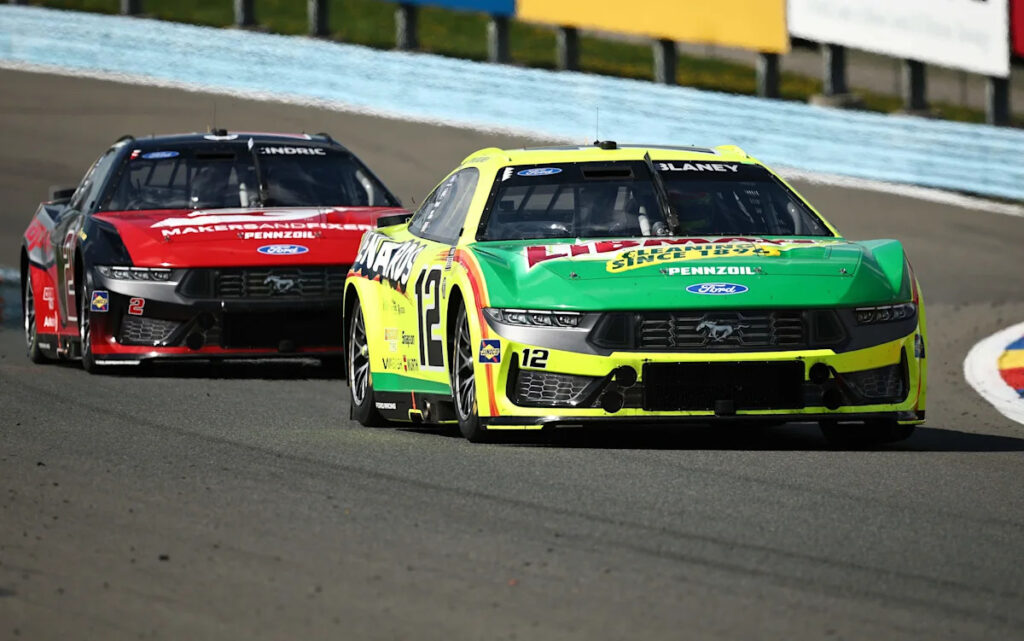 NASCAR Cup Series Team Makes Shocking Pit Crew Swap Just as the Chase Begins