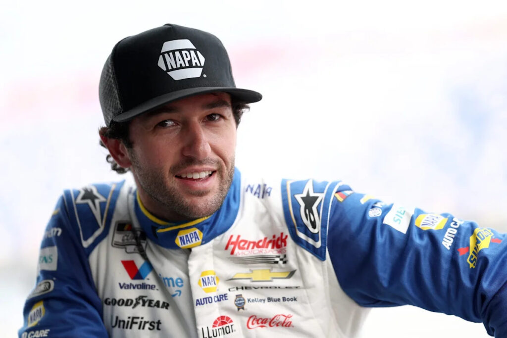 Chase Elliott reacts as NASCAR brings back traditional Chase format for 2026 Cup Series title