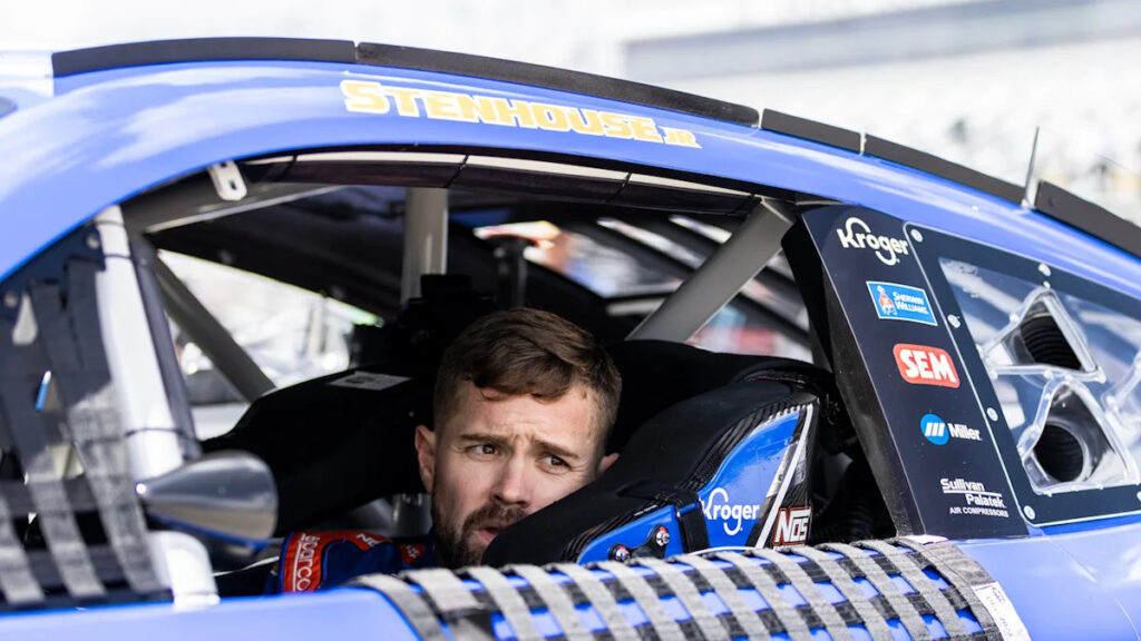 Ricky Stenhouse Jr. Reacts to NASCAR’s No-Penalty Call After Bristol Ricky Stenhouse Jr. Reacts to NASCAR’s No-Penalty Call After Bristol