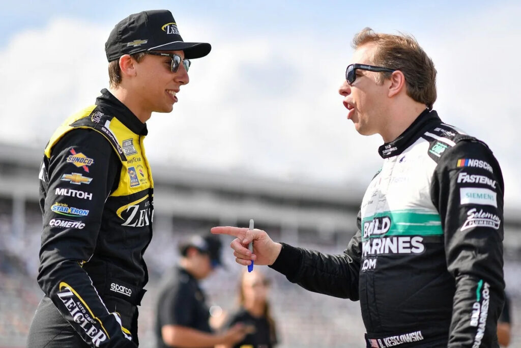 Dale Jarrett tells Brad Keselowski and Carson Hocevar to “act like men” Dale Jarrett tells Brad Keselowski and Carson Hocevar to “act like men”