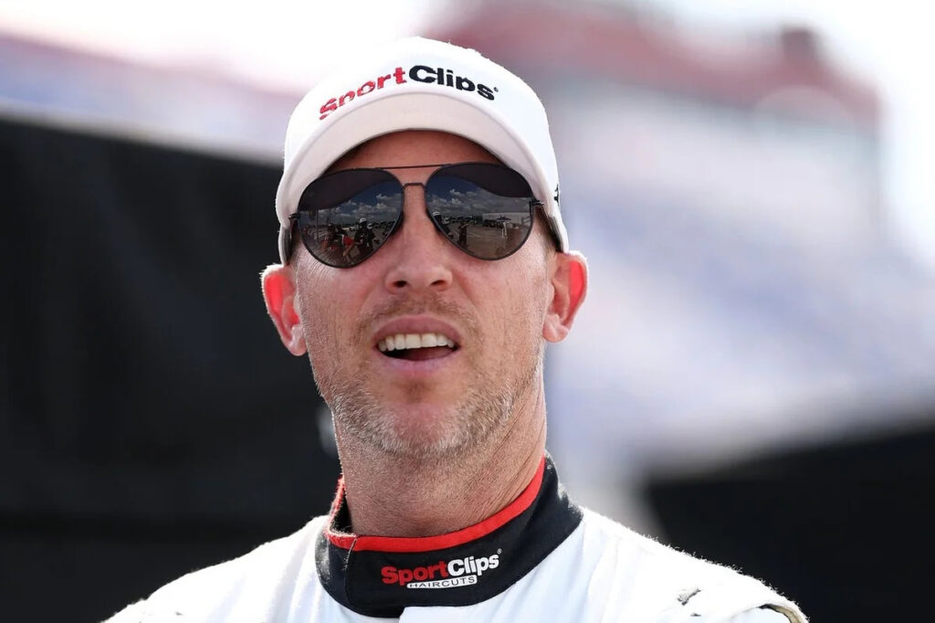 Denny Hamlin reacts to Michael McDowell run-in that derailed his day
