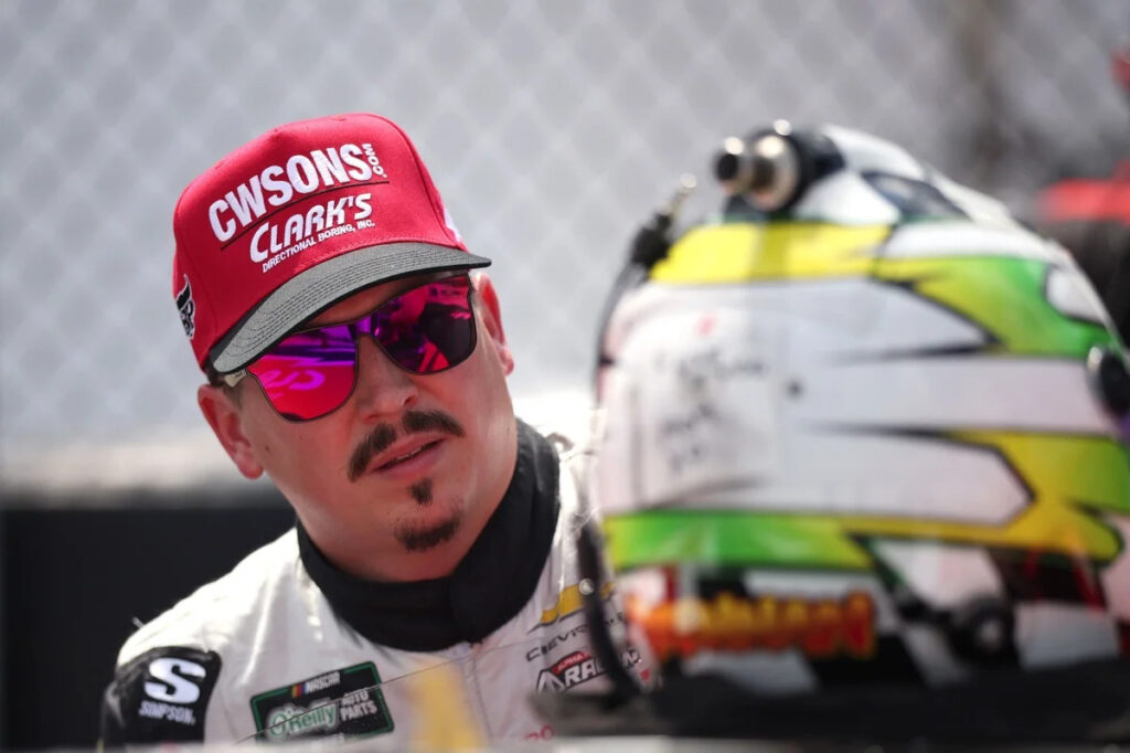 Brennan Poole joins Spire for Kansas NASCAR Truck race