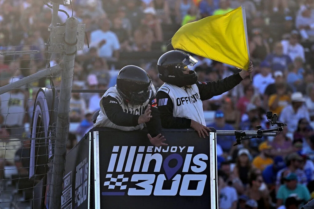 Winners and losers from a crash-filled NASCAR Cup race at Gateway