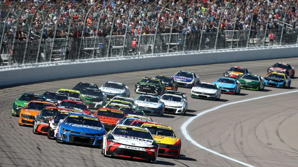 How to watch NASCAR at Kansas II this weekend: Full schedule, start time, TV