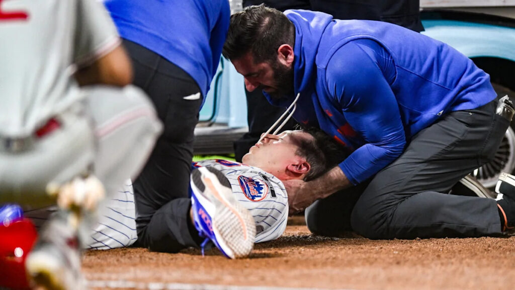 Mets’ Jared Young has concussion symptoms, CT scan negative after scary collision with Nolan McLean