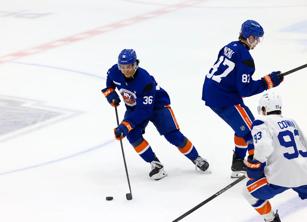 Islanders rookie camp a pivotal proving ground for Isaiah George, Victor Eklund