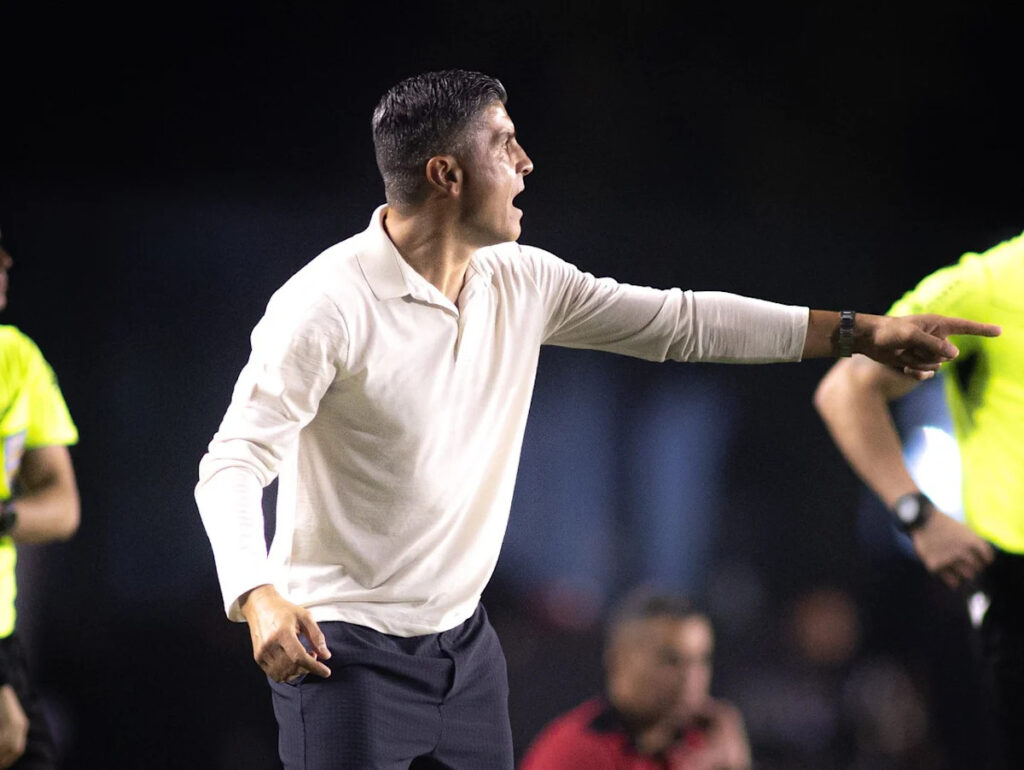 Vasco beat Vitória, back in Copa do Brasil semi-finals 🎥