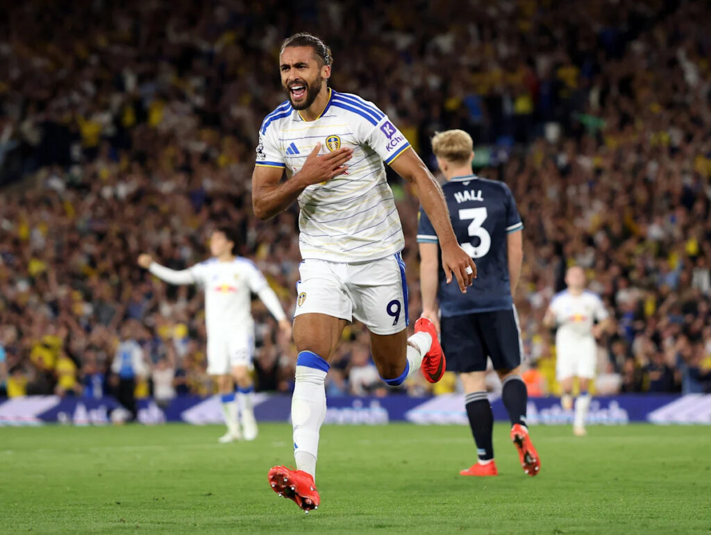 Leeds hit quickfire double as they take charge against Newcastle 💪