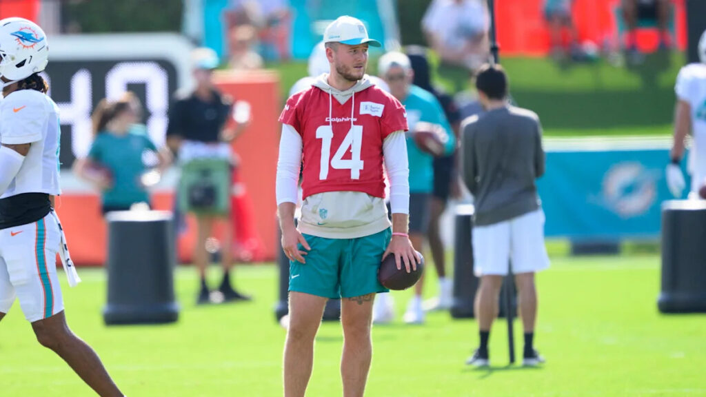 Jon-Eric Sullivan on Quinn Ewers: This is a performance business and it was not getting done