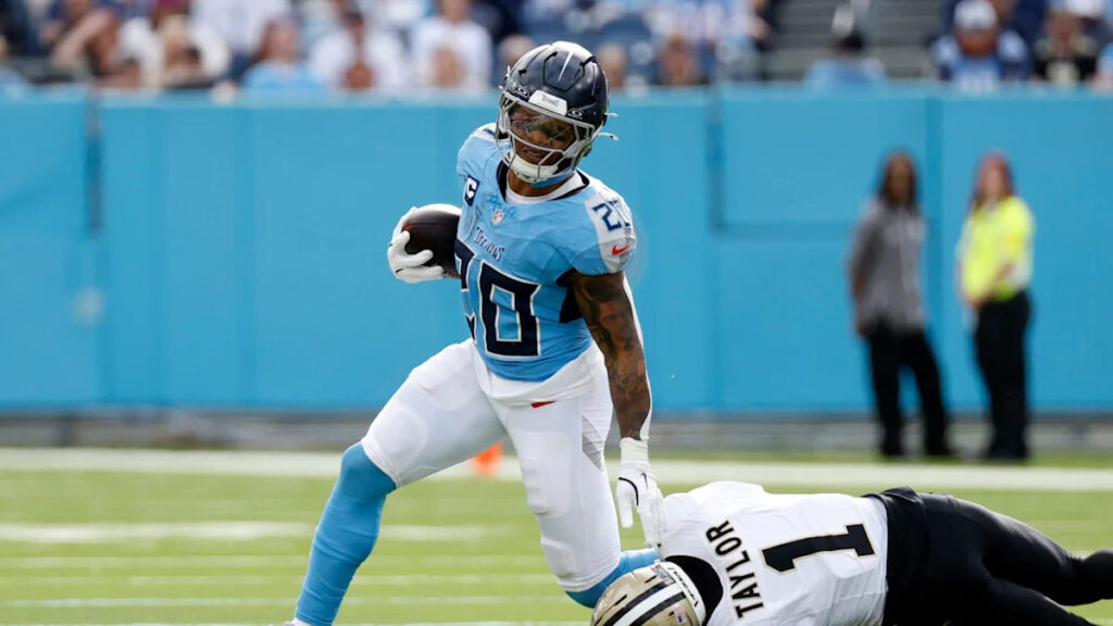 Titans RB Tony Pollard returns to limited work Thursday