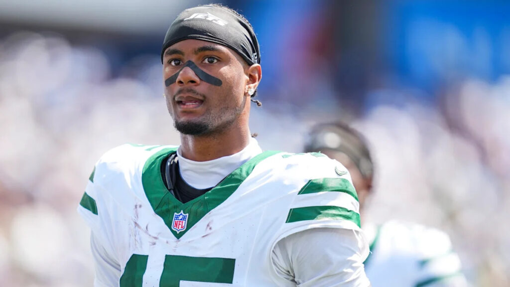 Jets add WR Adonai Mitchell to injury report as a limited participant
