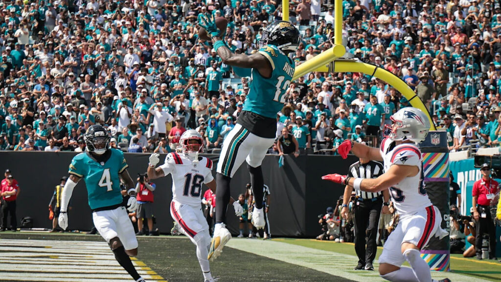 Jaguars got football from Travis Hunter’s first interception after sideline squabble Jaguars got football from Travis Hunter’s first interception after sideline squabble