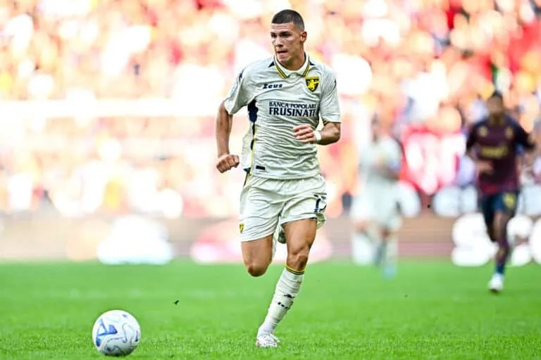 Roma monitoring Frosinone starlet Giorgi Kvernadze Roma monitoring Frosinone starlet Giorgi Kvernadze