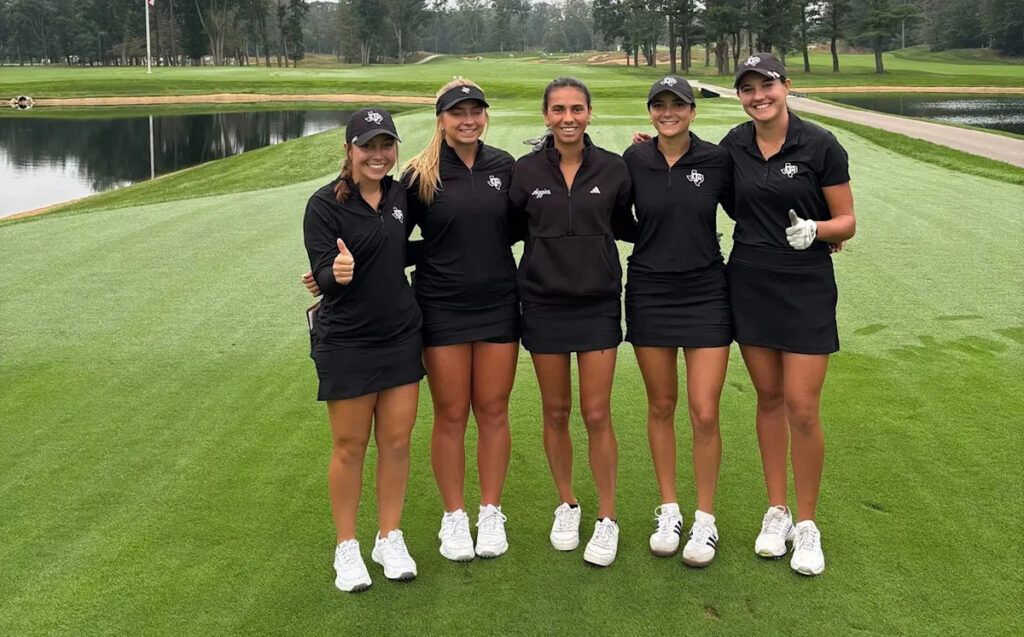 No. 4 Texas A&M Golf Opens Season Chasing Another Folds Title