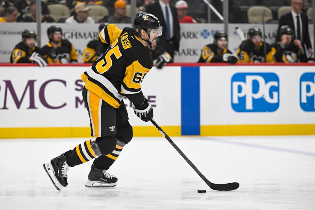 Can any Penguins player or coach win an award during 2026-27 season?