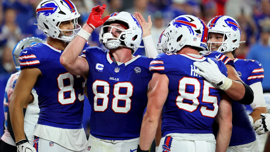 Dawson Knox and Jackson Hawes are laying the lumber as blockers for Bills