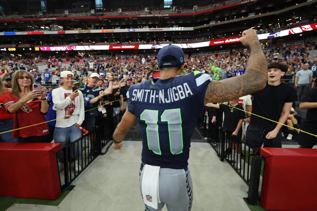 Words of Prey, Seahawks-Cardinals: Bullying, dastardly defense, and a ‘Jax trick’ in the desert Words of Prey, Seahawks-Cardinals: Bullying, dastardly defense, and a ‘Jax trick’ in the desert