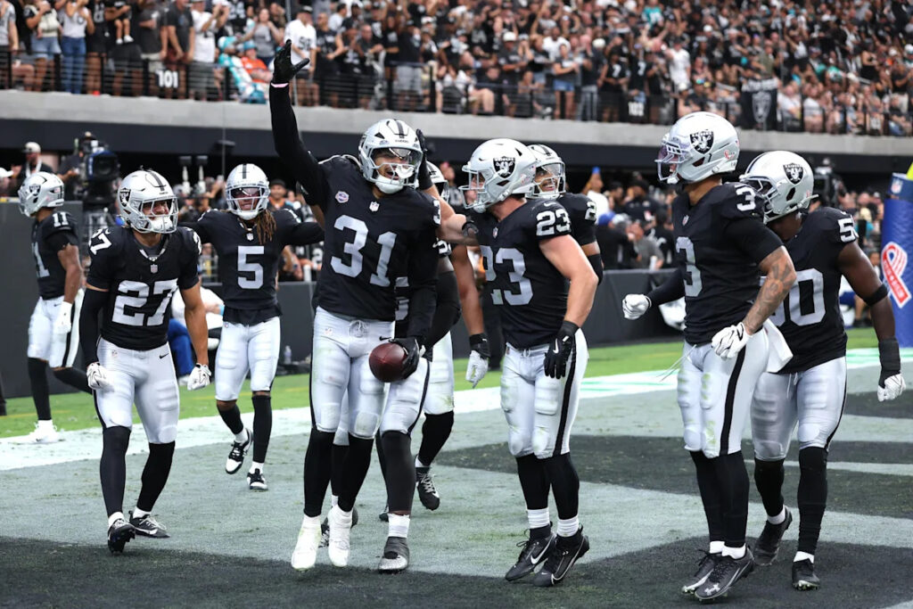 Treydan Stukes makes presence felt in Week 1