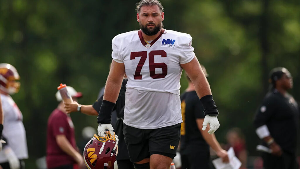 Who starts at right guard vs Seahawks if Sam Cosmi can’t? – All aTwitter
