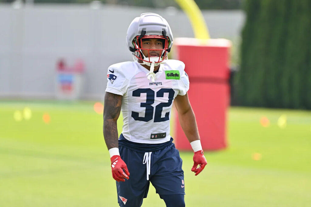 Patriots practice report: TreVeyon Henderson remains sidelined