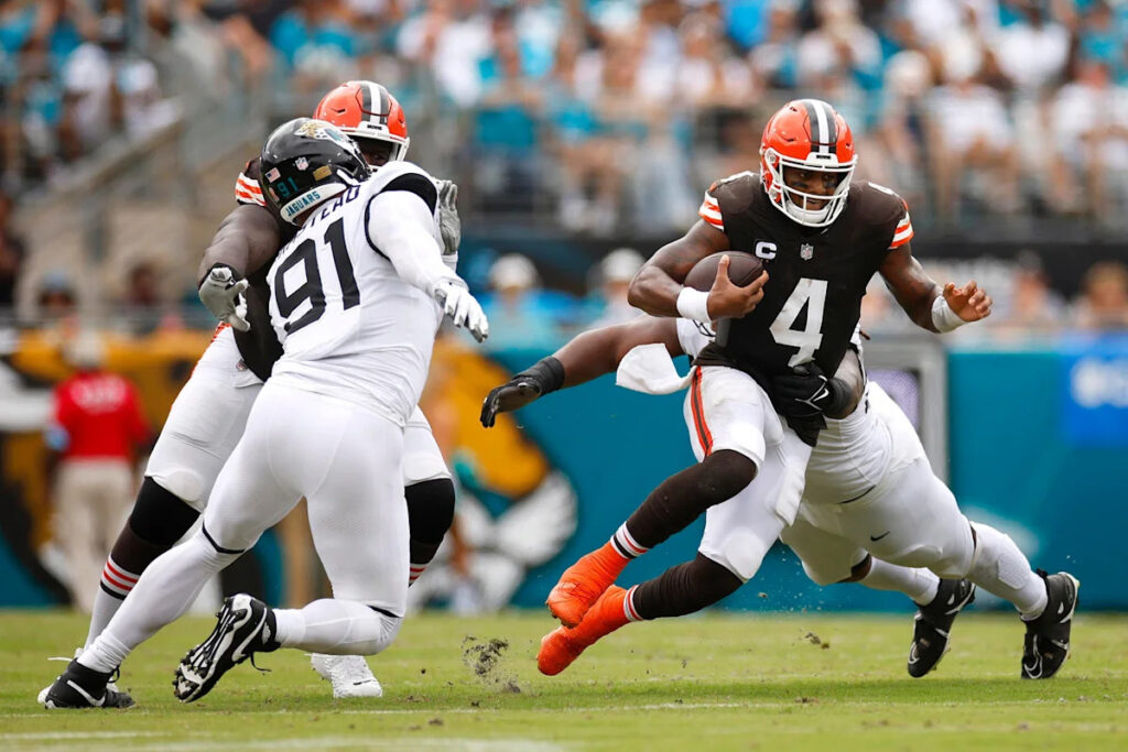 Browns vs. Jaguars Week 1 predictions: Cleveland big underdogs against the AFC South’s top team Browns vs. Jaguars Week 1 predictions: Cleveland big underdogs against the AFC South’s top team