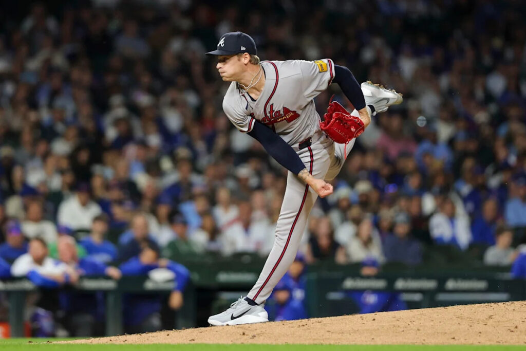 Braves clinch NL East title, as they complete a sweep in Houston