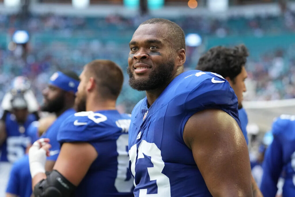 Ex-Giants Evan Neal, Azeez Ojulari sign with Las Vegas Raiders’ practice squad