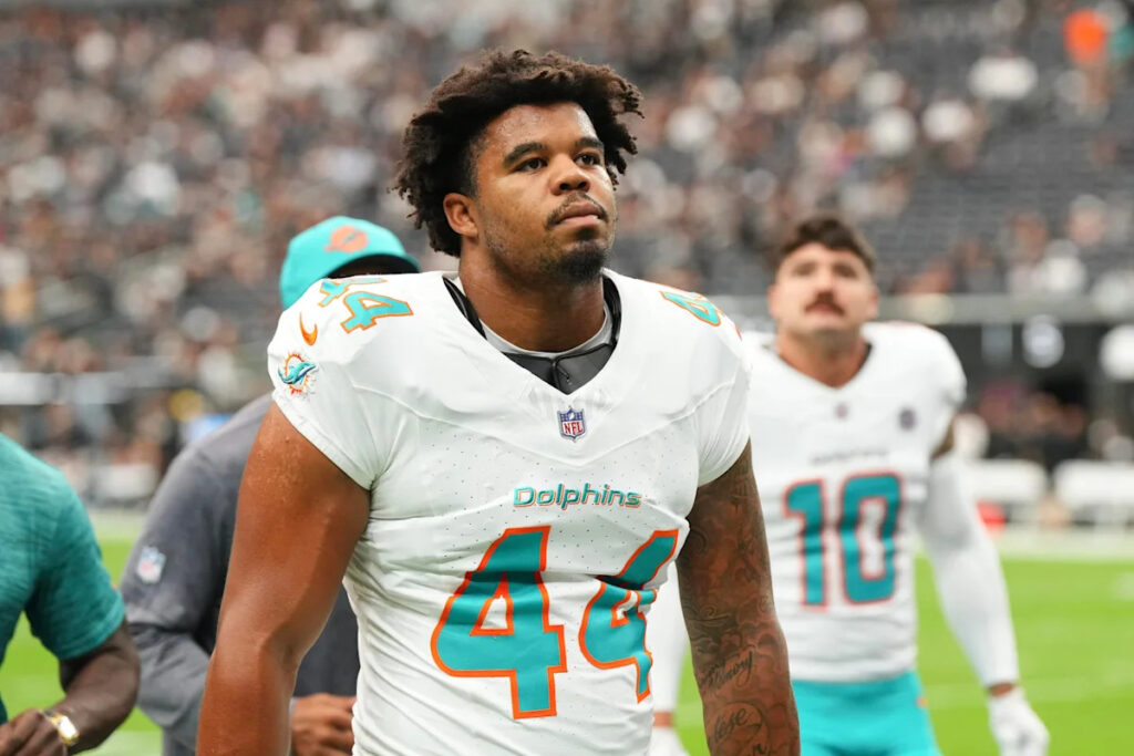 Dolphins’ Chop Robinson out for Sunday vs. 49ers