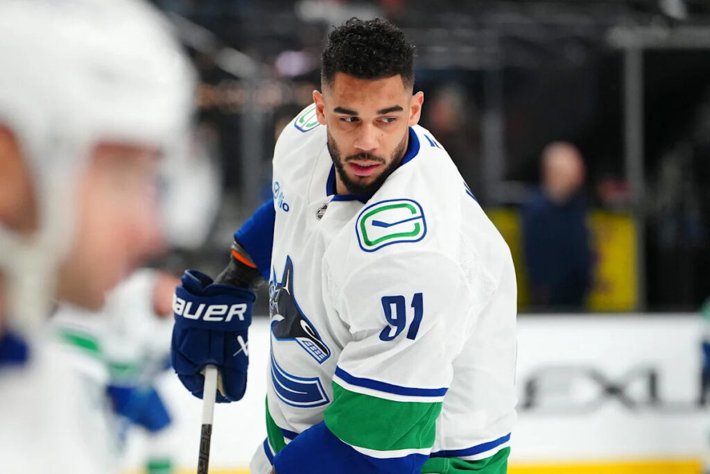 Why Ex-Teammates Are Calling Out Former Sabre Evander Kane