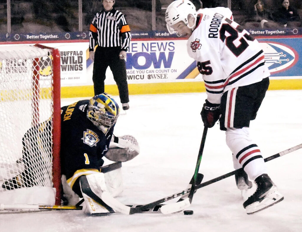 Blackhawks Send 3 Players Back To Respective Junior Teams